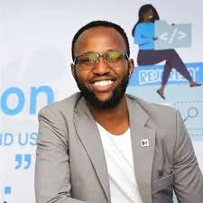 Tesh Mbaabu